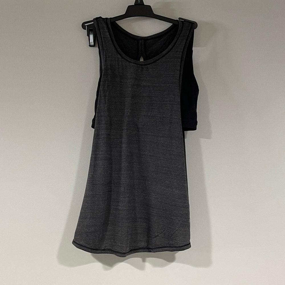 Lululemon Tank Top with built in bra